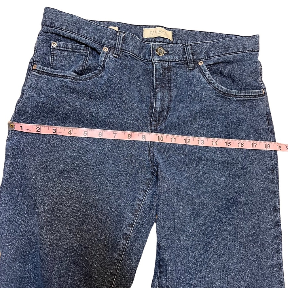 Talbots 10P Petite Signature Flare Mid Rise Dark Wash. - Picture 6 of 9